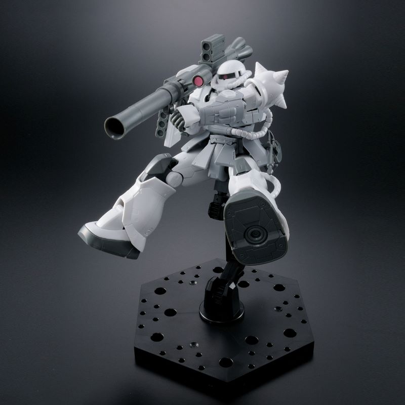 GUNDAM - 1/144 HG The Gundam Base Limited: MS-06C-6/R6 ZAKUⅡ TYPE C-6/R6[Paiting Model]