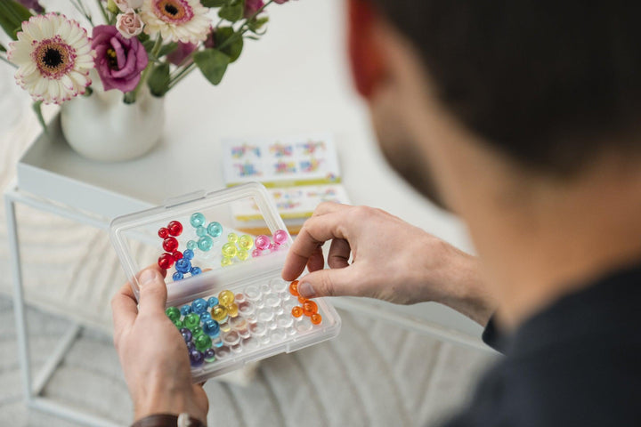 SmartGames - IQ Bubbles (2025 New!)