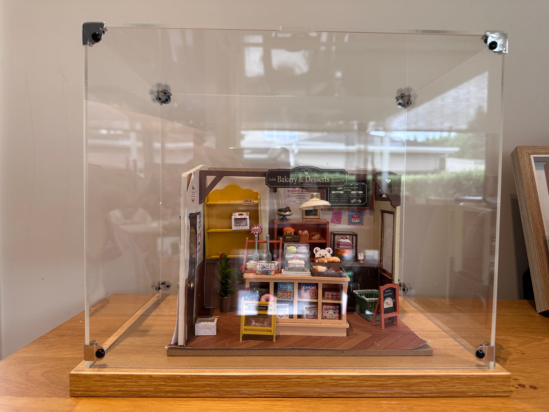 Model Kit and Figures Display Box(Acrylic Case) - Wooden Base – MetaLife