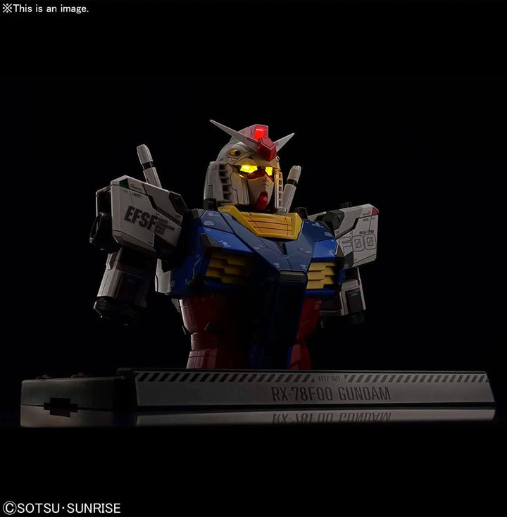 GUNDAM - P-Bandai 1/48 RX-78F00 Gundam Ver. Yokohama Display Bust Model
