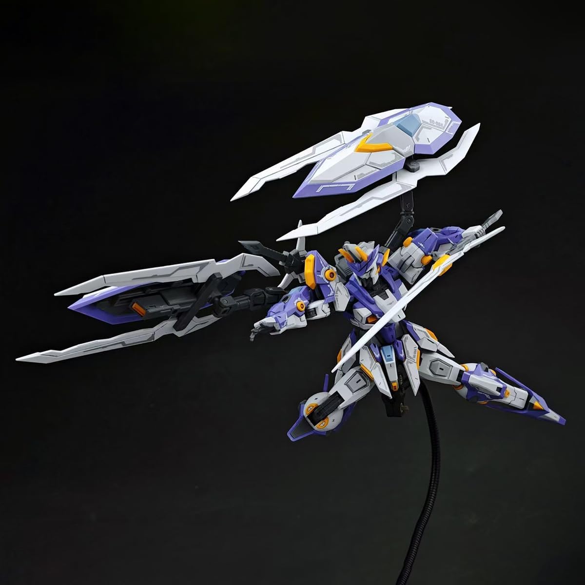 SNAA - 1/144 HG The Round Table Knights - Titan Greatsword Tristan