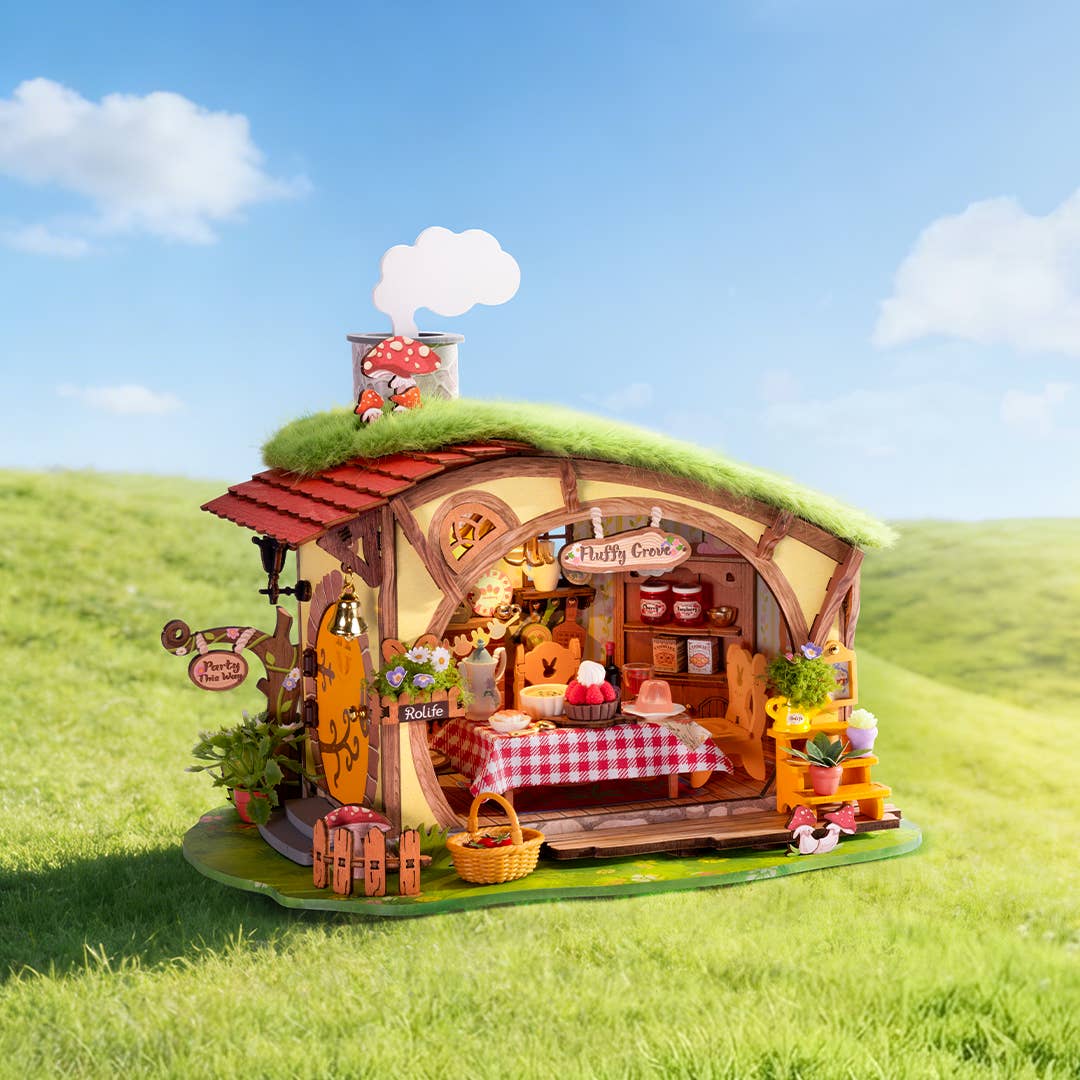 Rolife Fluffy Grove DIY Miniature House DG184