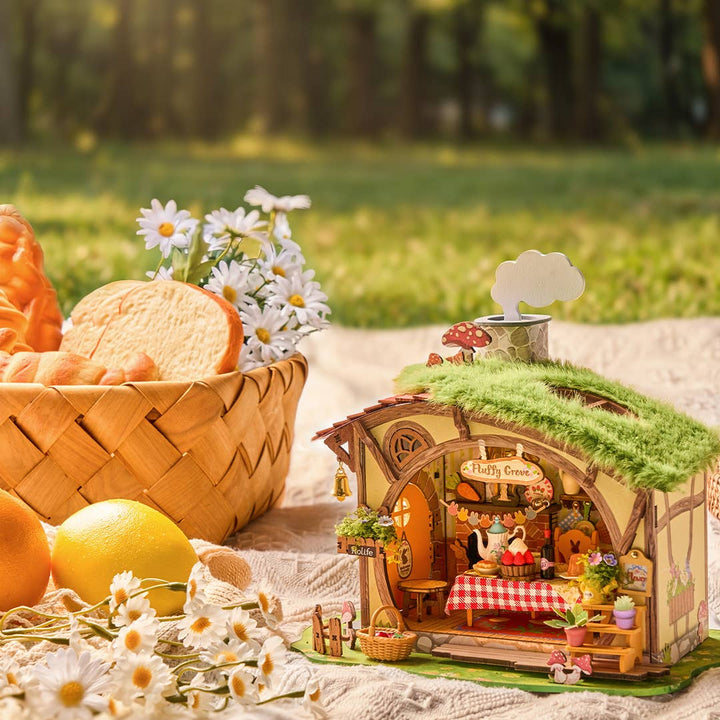 Rolife Fluffy Grove DIY Miniature House DG184