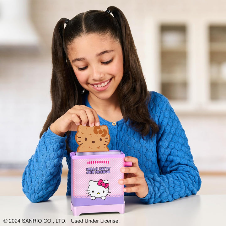 Hello Kitty - Cookeez Makery Toasty Treatz Toaster with Scented Plush