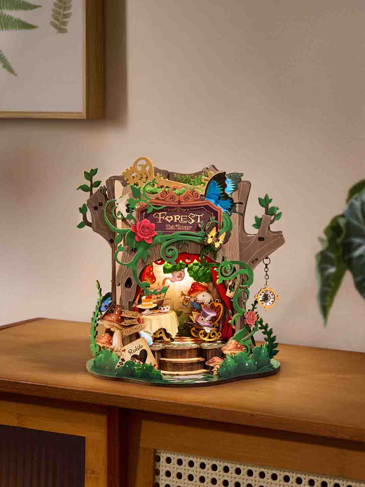 AMT03 Forest Tea Party — official product image 3