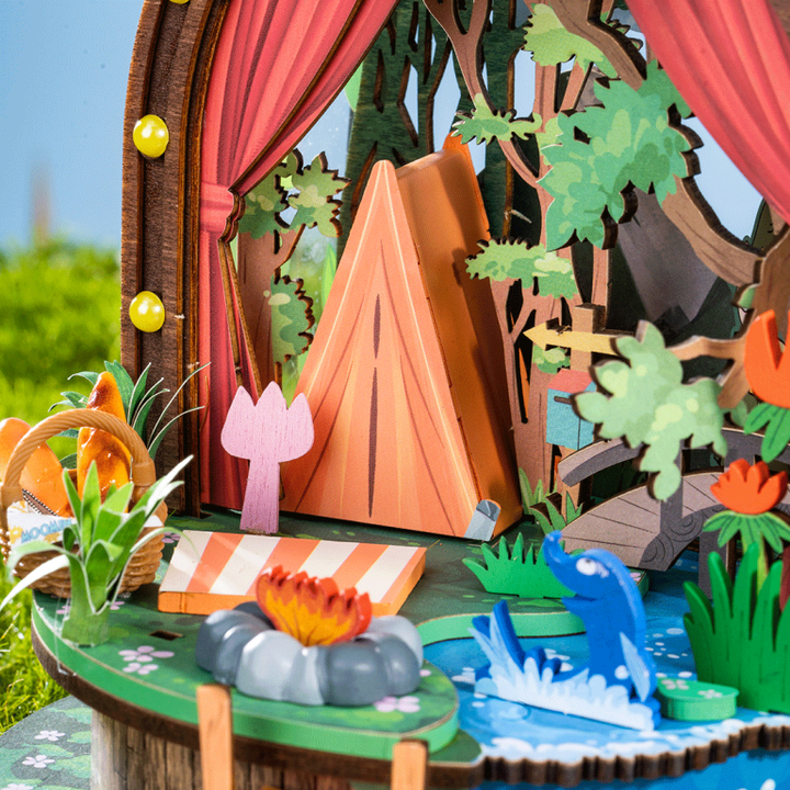 Rolife Moomintroll’s Forest Camp DIY Miniature House DA010