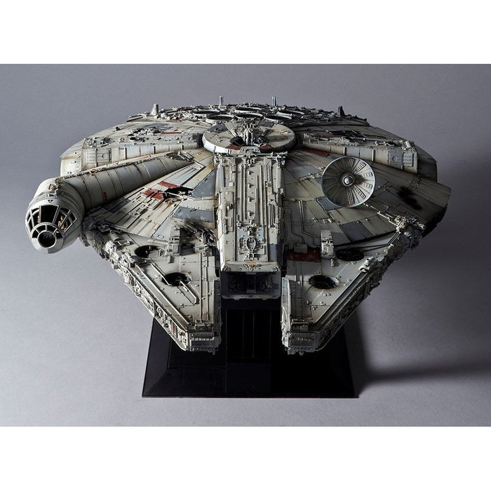 Bandai Star Wars - PG 1/72 A New Hope Millennium Falcon Model Kit