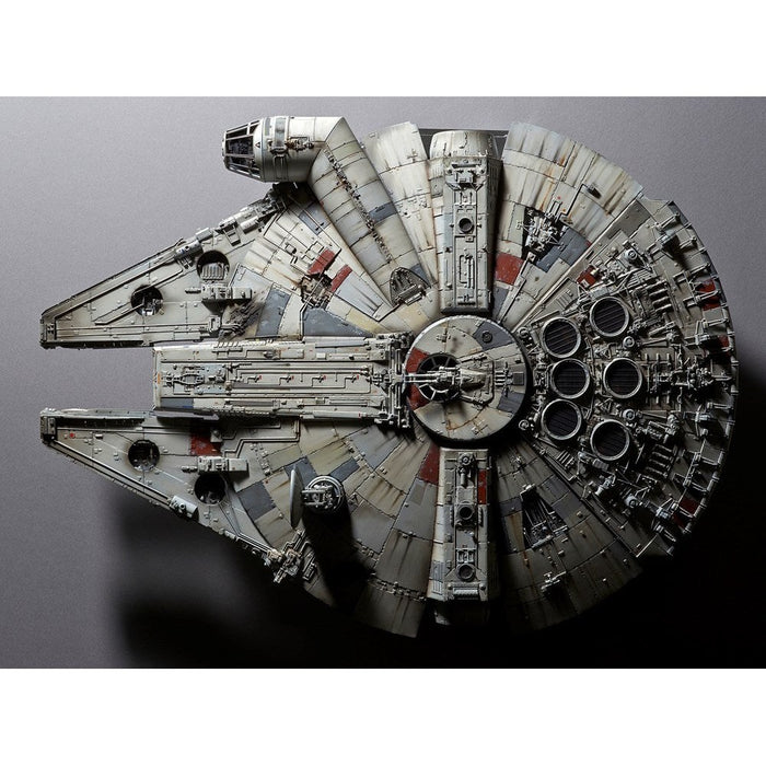 Bandai Star Wars - PG 1/72 A New Hope Millennium Falcon Model Kit