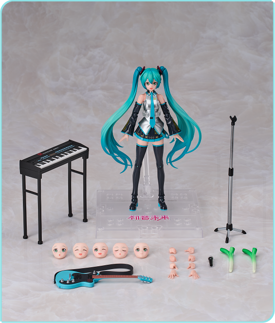 Blokees Hatsune Miku Official Outfit Fantastics Edition Action Figures [PRE-ORDER]