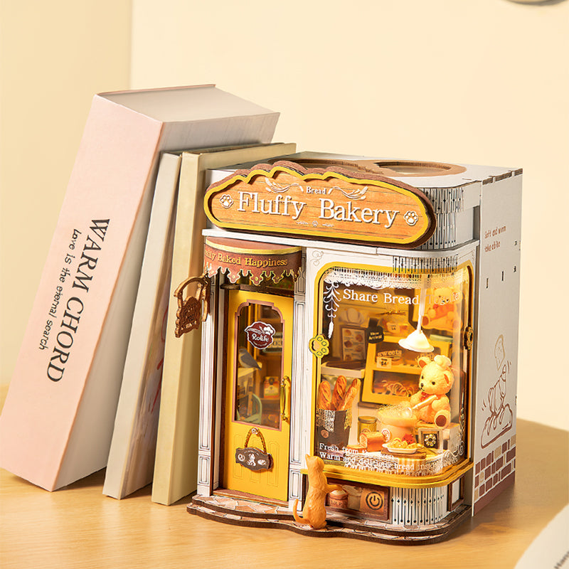 Rolife Kit - Fluffy Bakery DIY Book Nook TGE07 [PRE-ORDER]