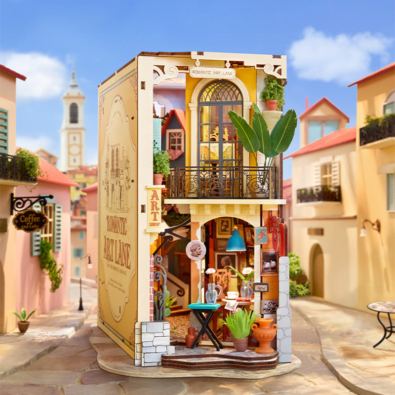[PRE-ORDER] Rolife Romantic Art Lane DIY Book Nook TGB20