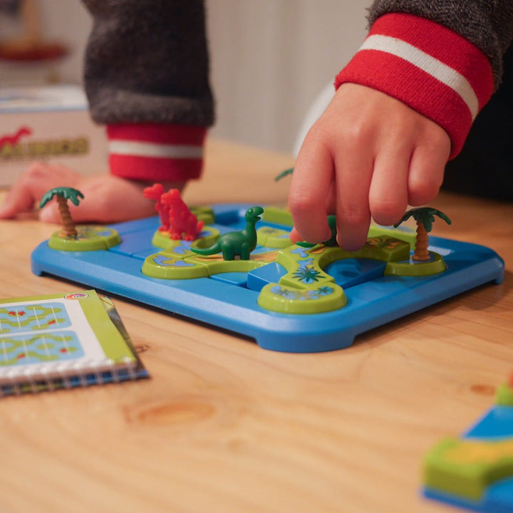 SmartGames - Dinosaurs Mystic Islands Puzzle Game