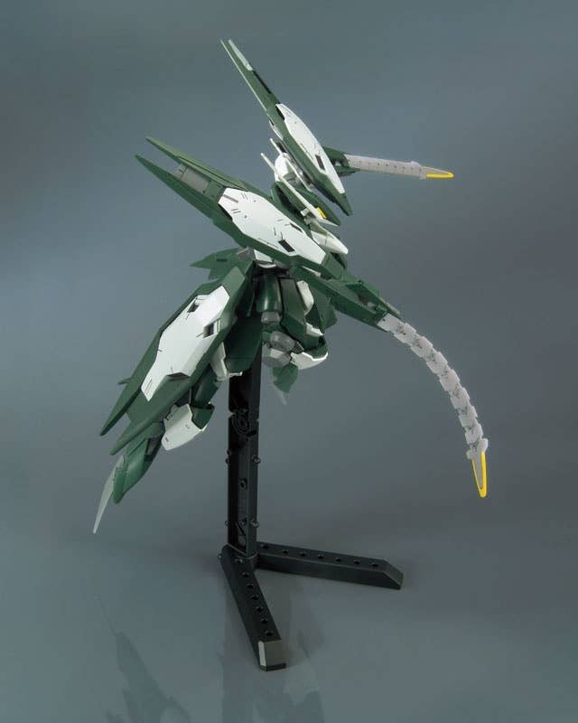GUNDAM - HG 1/144 Reginlaze Julia