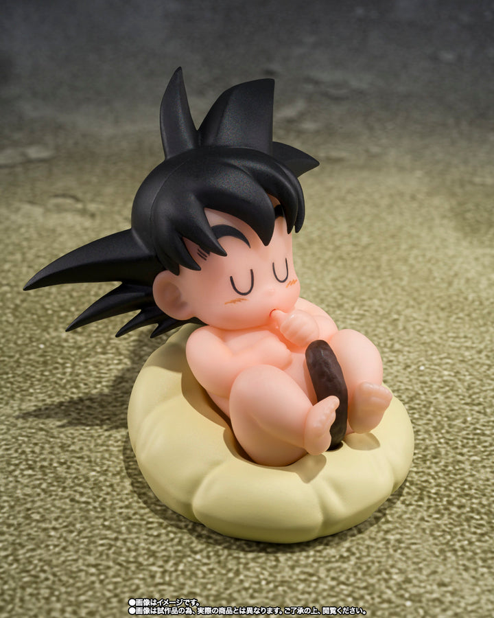 Baby Kakarot figure and support included with S.H.Figuarts Bardock