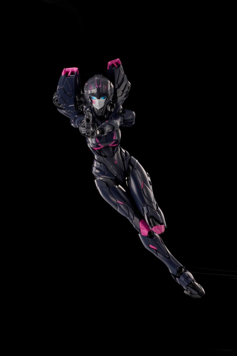 Flame Toys - Transformers Black Arcee Furai Model Kit