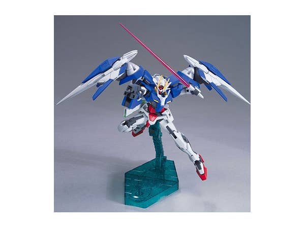 GUNDAM - 1/144 HG 00 Raiser + GN Sword III - Product Detail 4