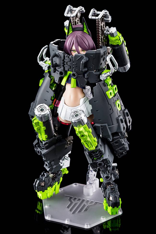 Megami Device - 1/1 Buster Doll Tank