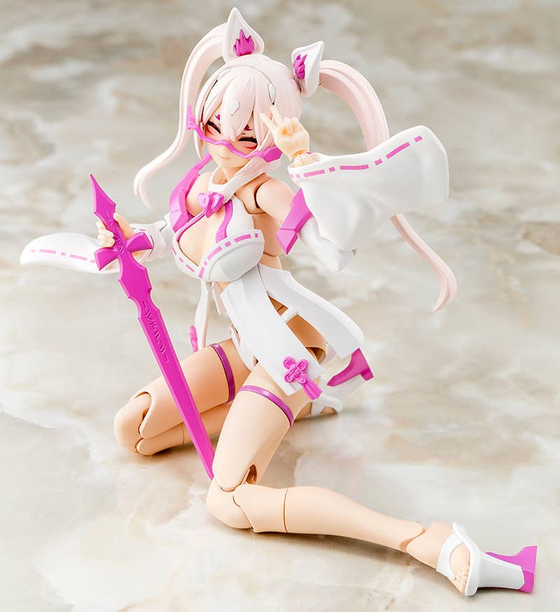 Megami Device - Asra Nine-Tails Matsuri