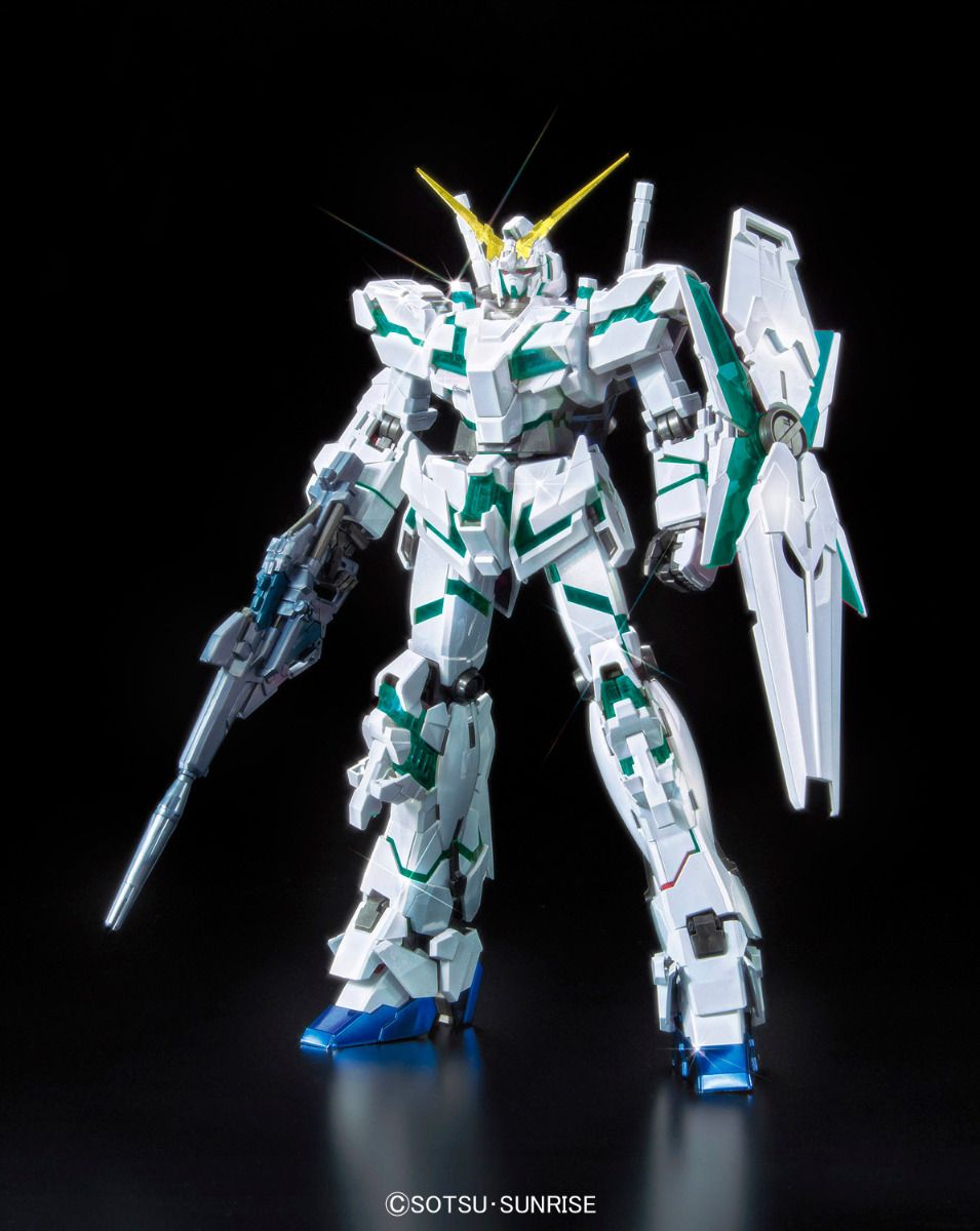 GUNDAM - P-Bandai MG 1/100 RX-0 Unicorn Gundam (Red or Green Frame Twin Frame Edition) Titanium Finish