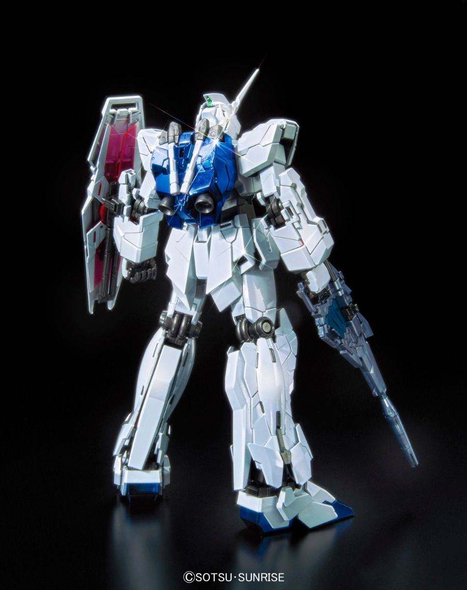 GUNDAM - P-Bandai MG 1/100 RX-0 Unicorn Gundam (Red or Green Frame Twin Frame Edition) Titanium Finish