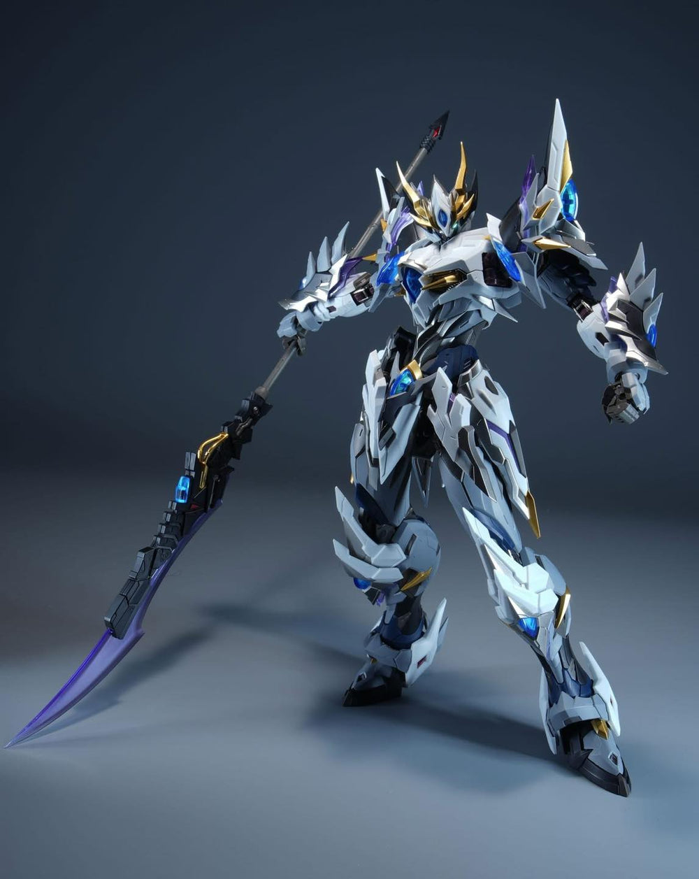 Motor Nuclear MNP-XH03W Ao Bing Majestic Color - standing model detail