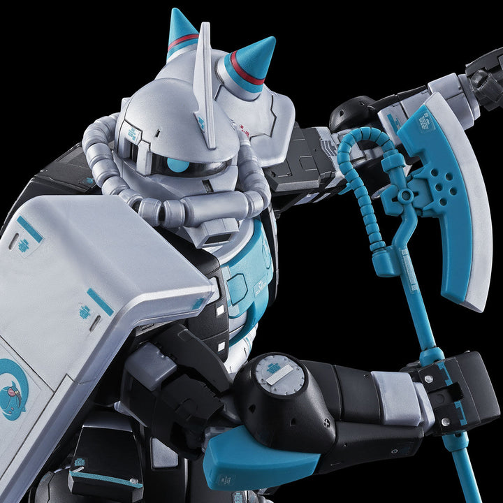 P-Bandai 1/144 RG MS-06S Zaku II (Hatsune Miku Ver.) - Head, shoulder and Heat Hawk close-up