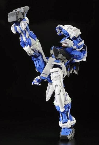 GUNDAM - P-Bandai PG 1/60 Gundam Astray Blue Frame
