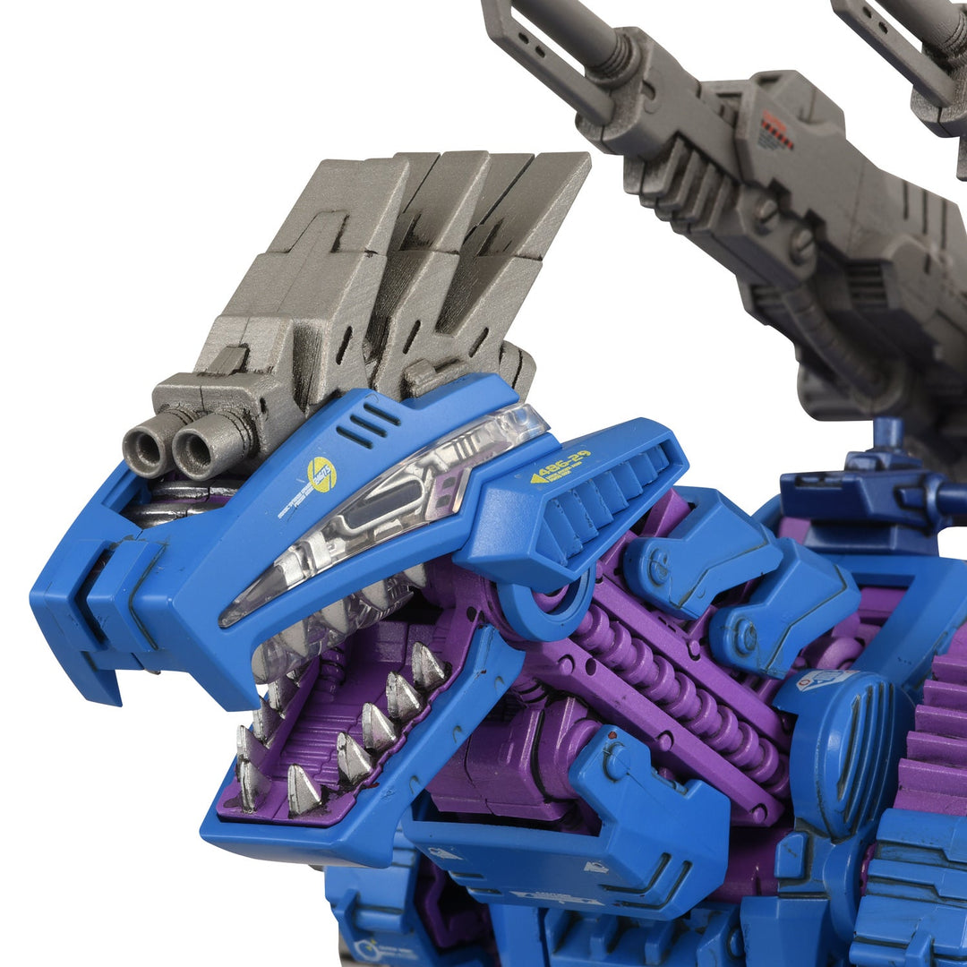 Takara Tomy 1/72 Zoids AZ-15 Psycho Geno Saurer - head and charged particle cannon detail